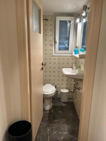 Spacious And Sunny In Cholargos Apartment *
